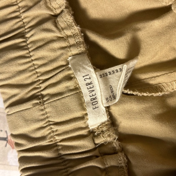 Forever 21 cargo pants - Picture 3 of 3